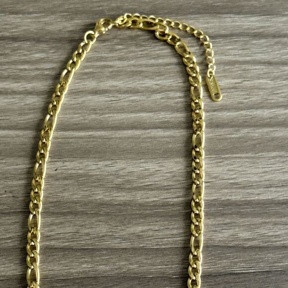Gold Chain Necklace Q623 - Picture 3 of 5